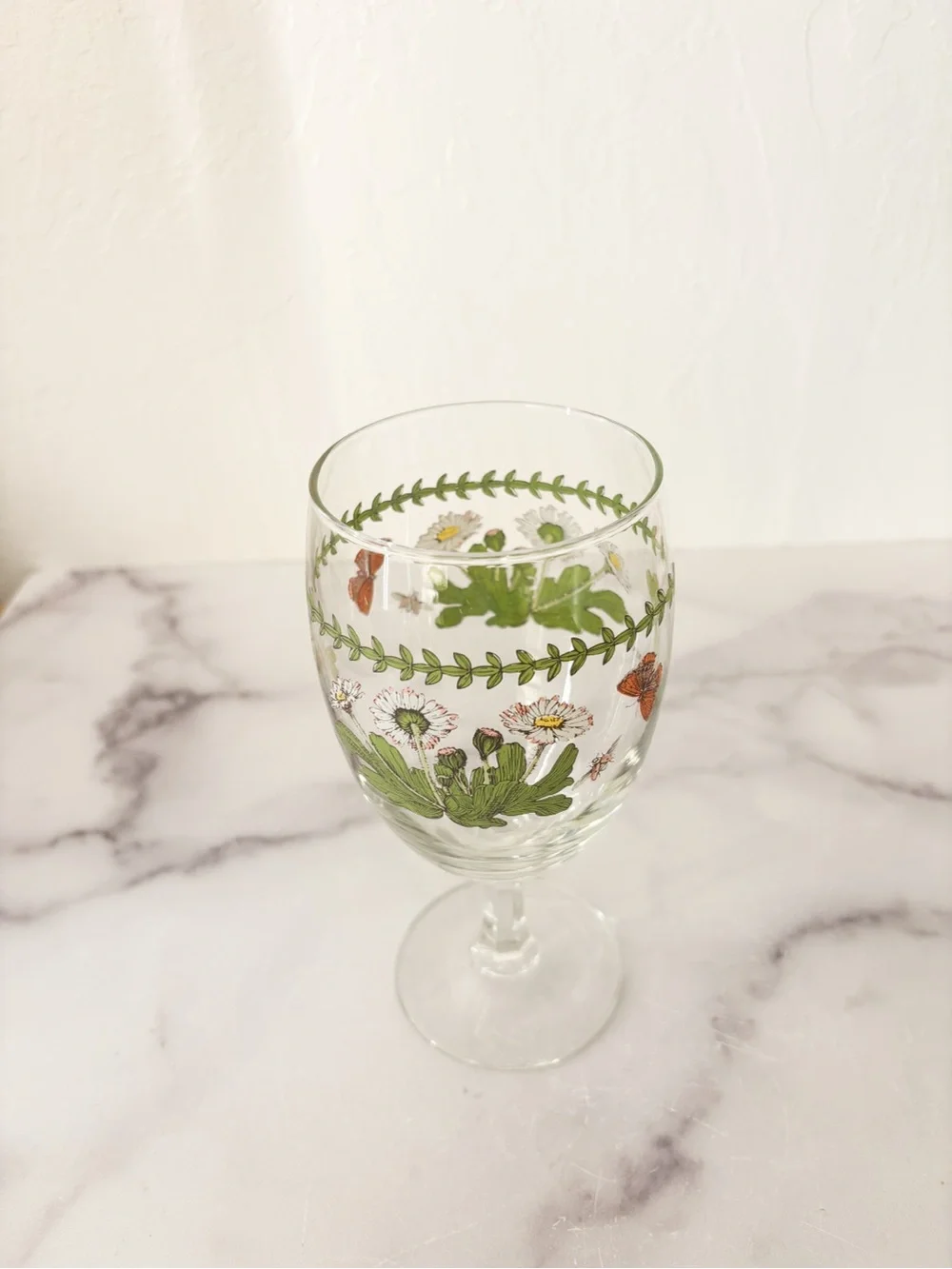 Portmeirion Botanic Garden Botanical & Butterfly Stemmed Glass - Daisy